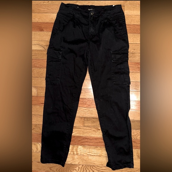 Women’s Black Cargo Pants size 6 - Picture 2 of 3